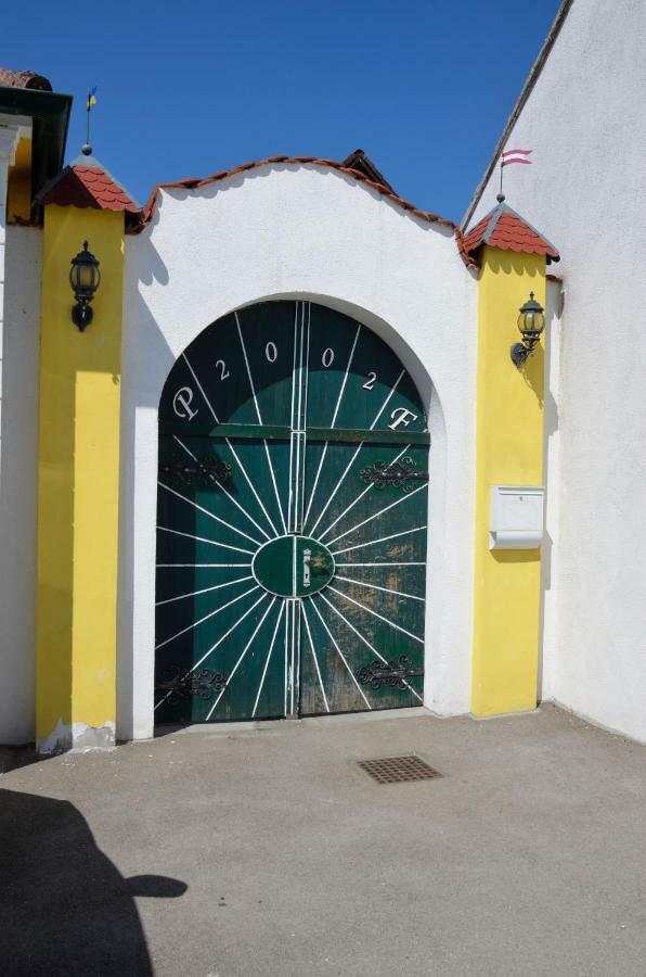 Zimmervermietung Fasching Sankt Poelten Exterior photo